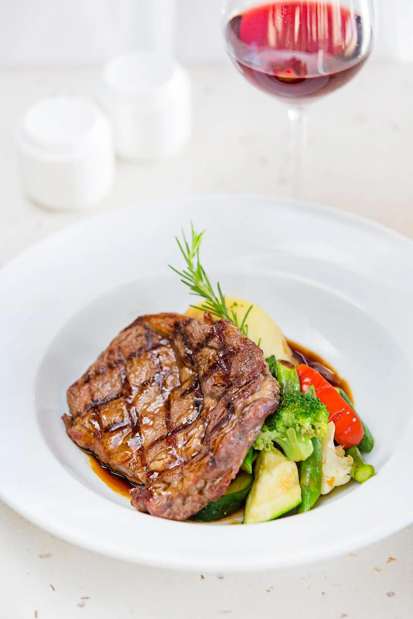 Oaks Broome Hotel Restaurant