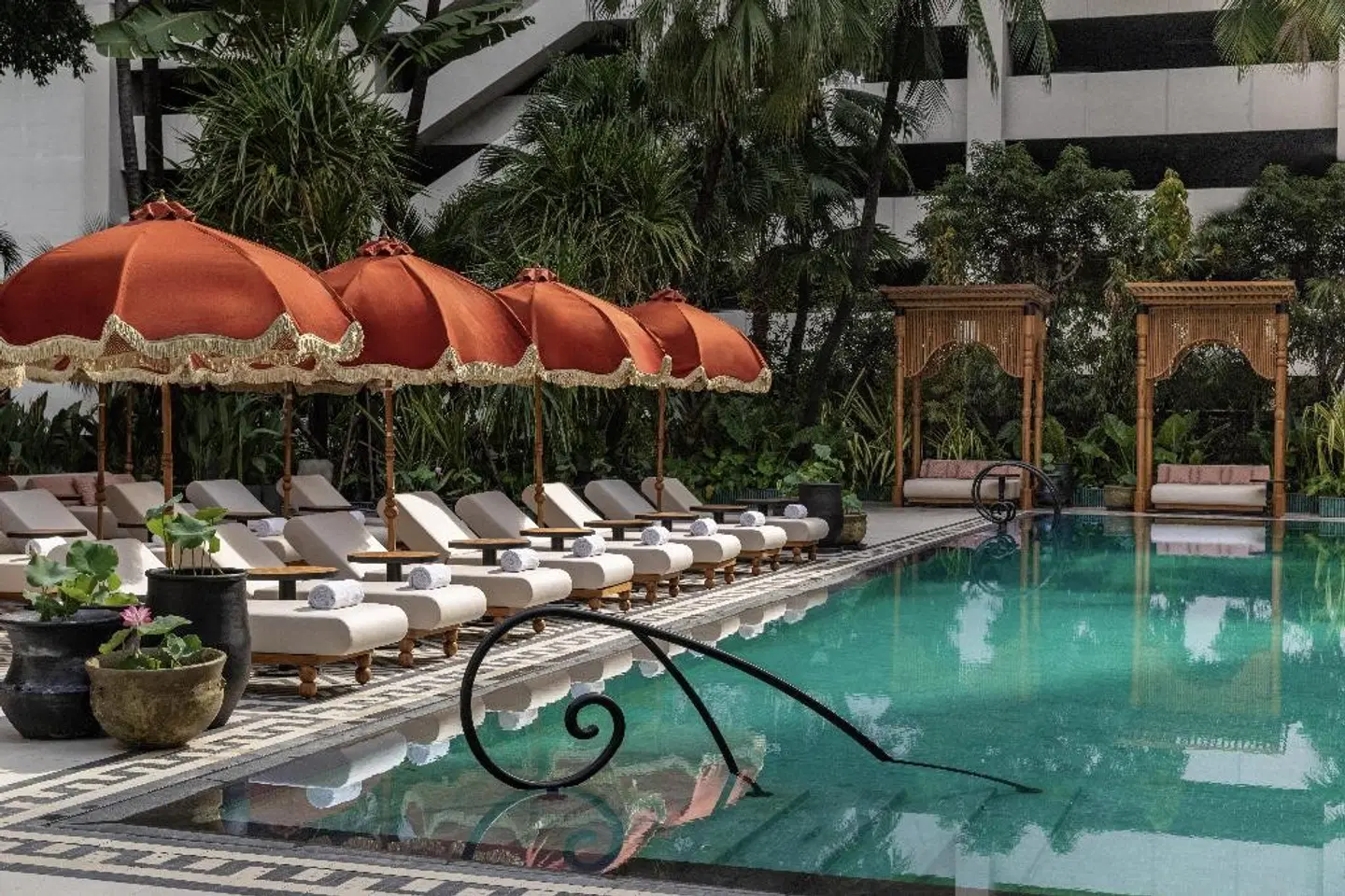 Anantara Siam Bangkok Hotel OUTDOOR_POOL