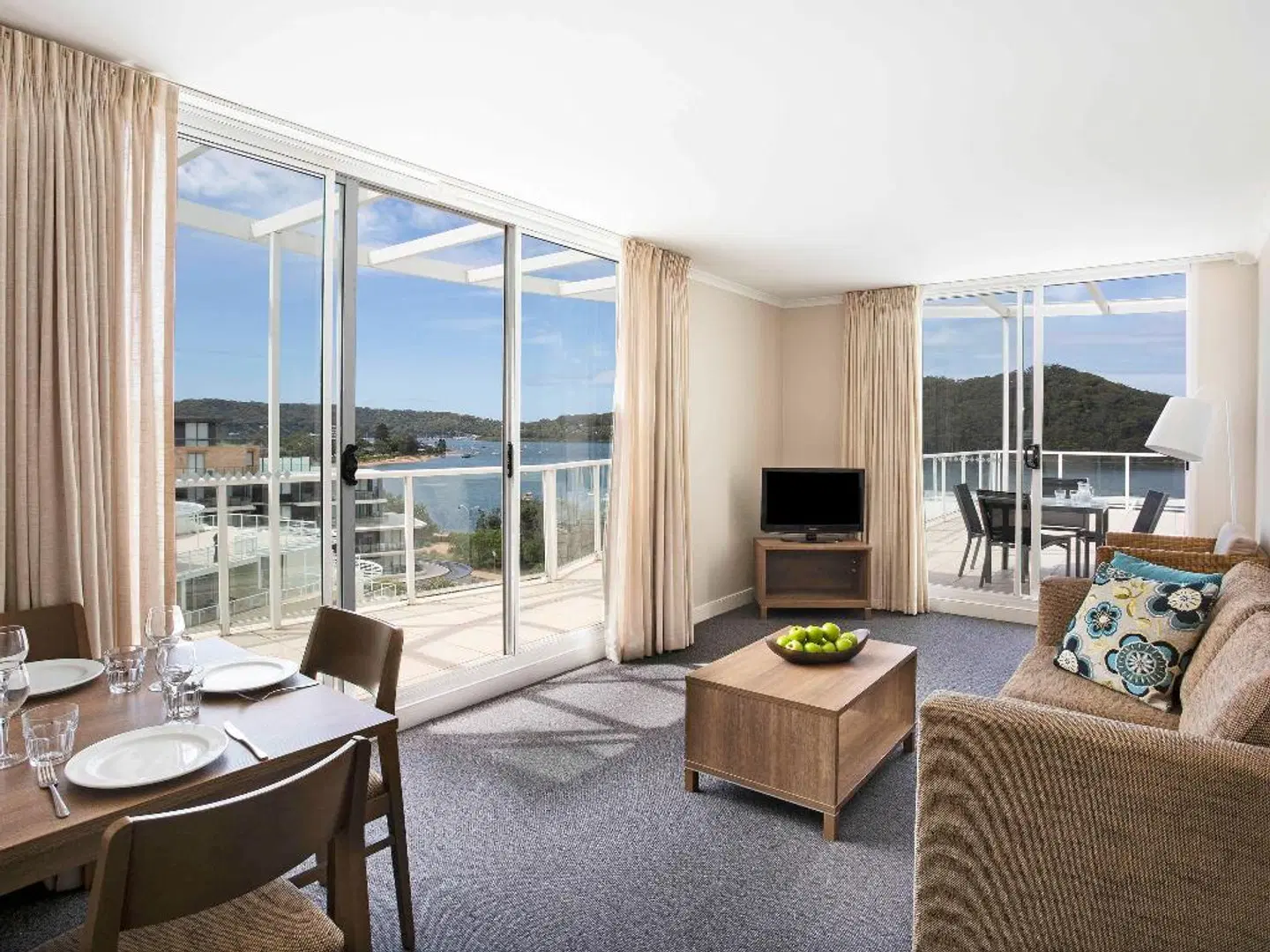 Mantra Ettalong Beach ROOM_EXAMPLE