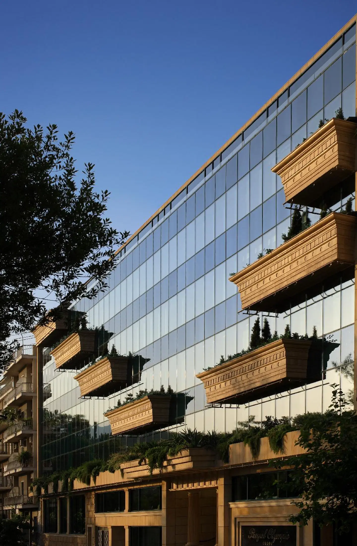 Royal Olympic Hotel EXTERIOR