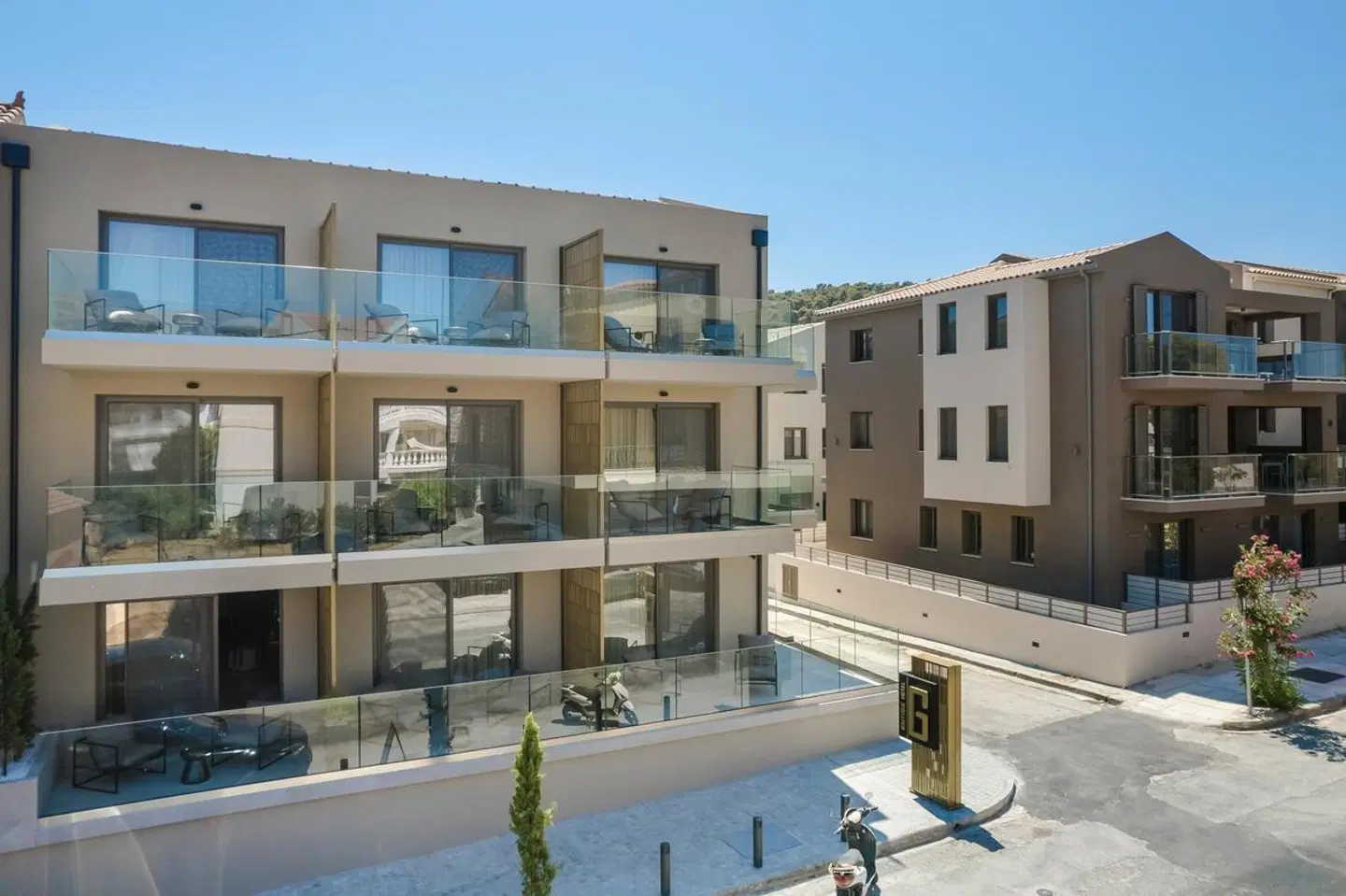 G Boutique Hotel EXTERIOR