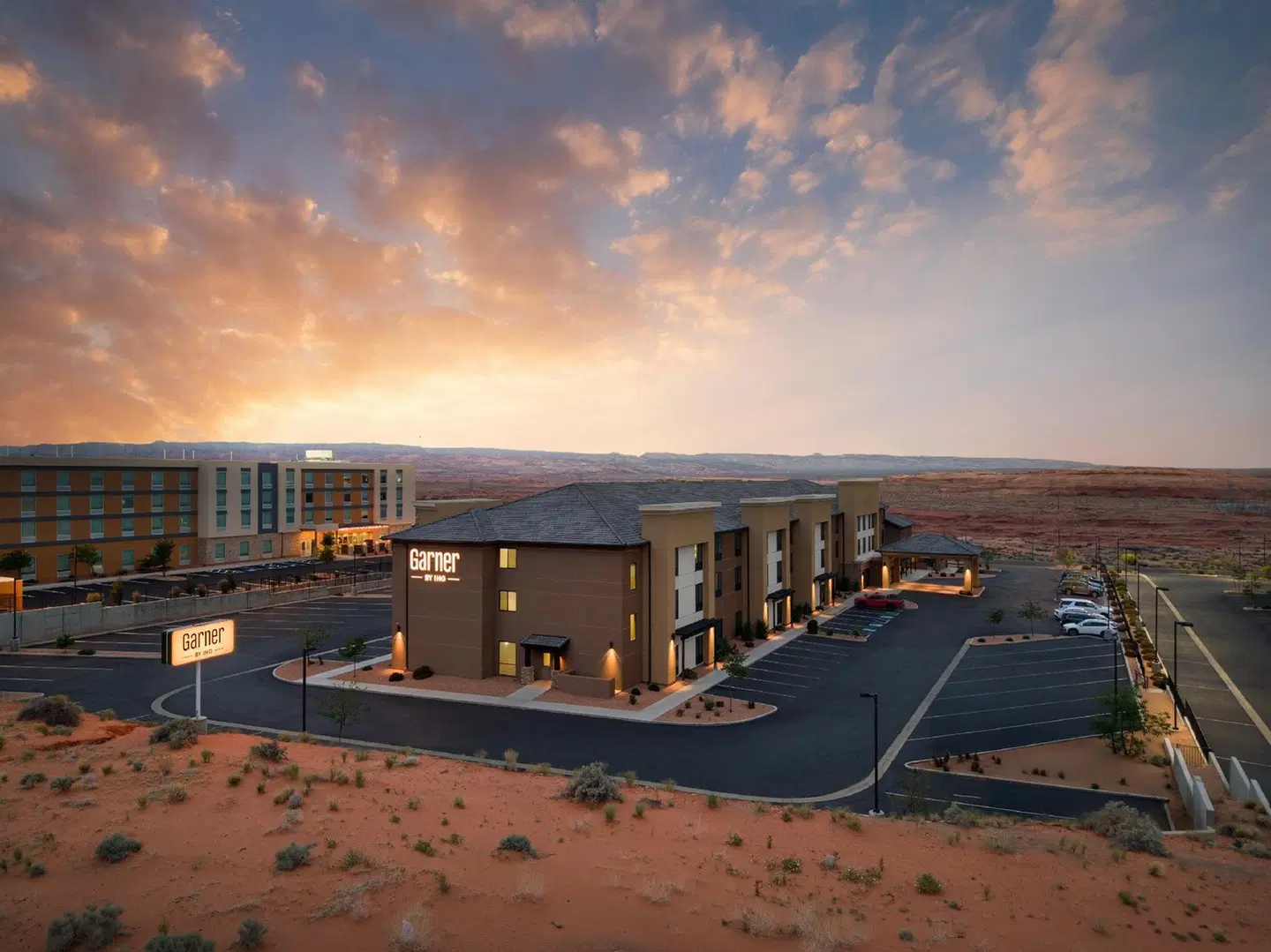 Garner Hotel Lake Powell Area By Ihg EXTERIOR