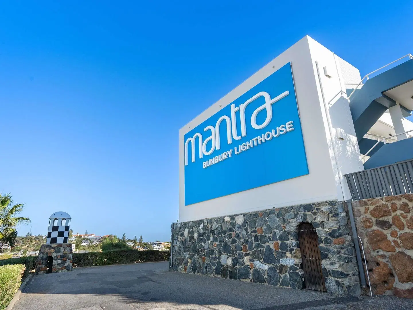 Mantra Bunbury Lighthouse EXTERIOR