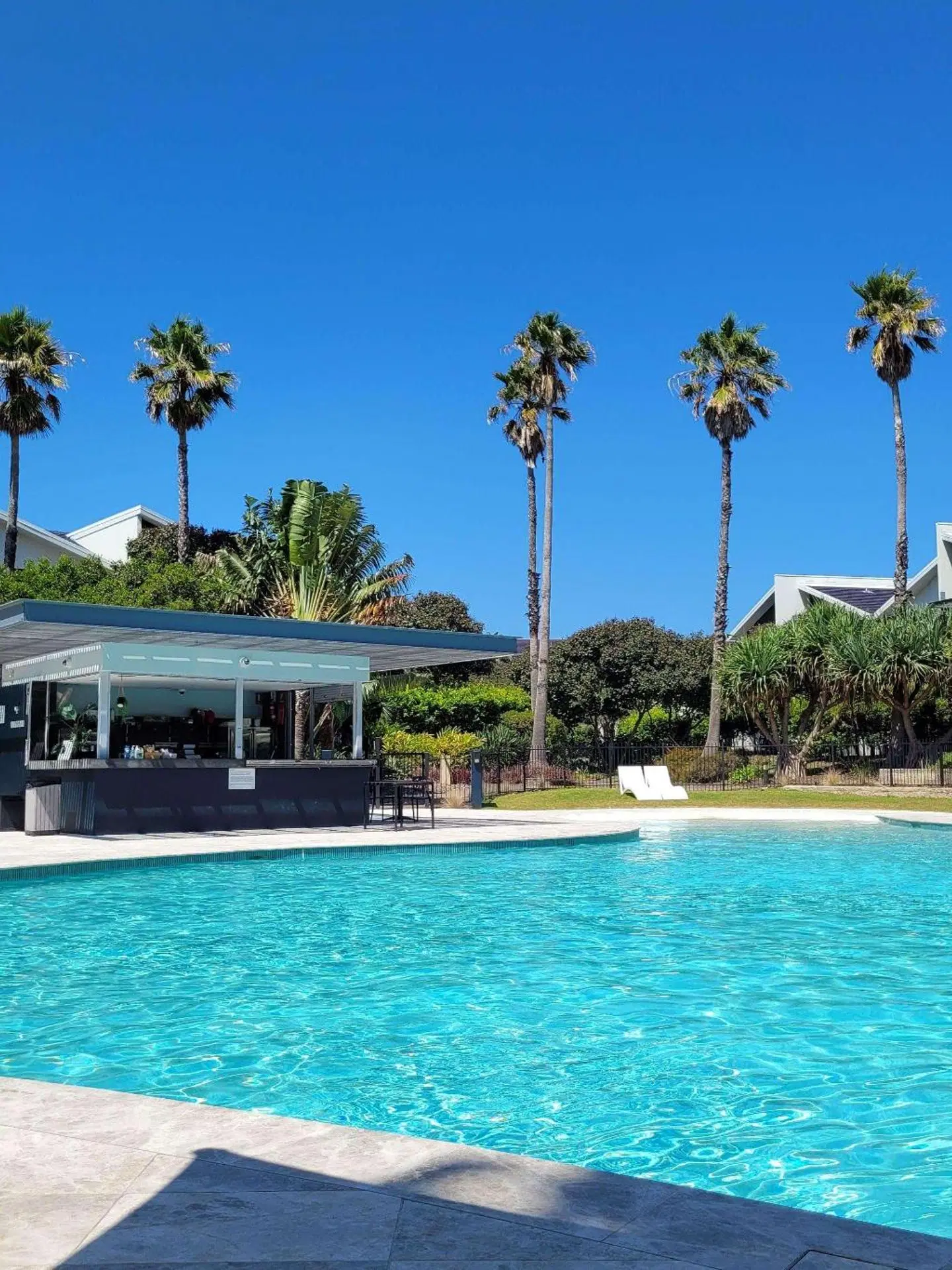 Pullman Magenta Shores Resort OUTDOOR_POOL
