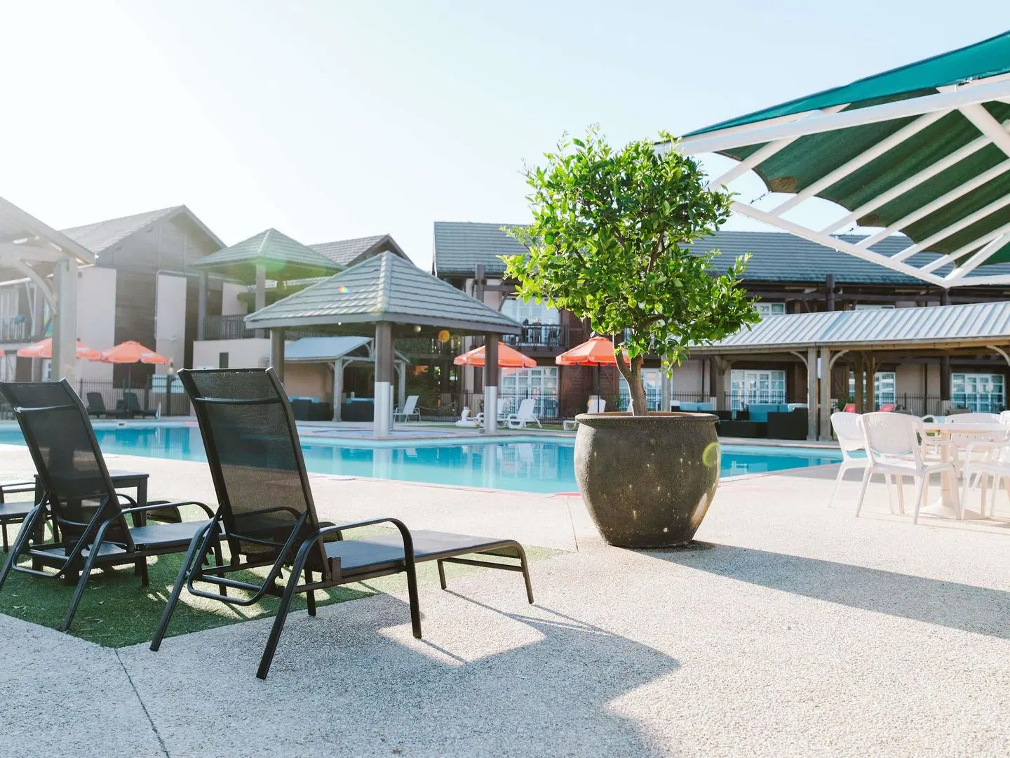Novotel Swan Valley Vines Resort Hotel OUTDOOR_POOL