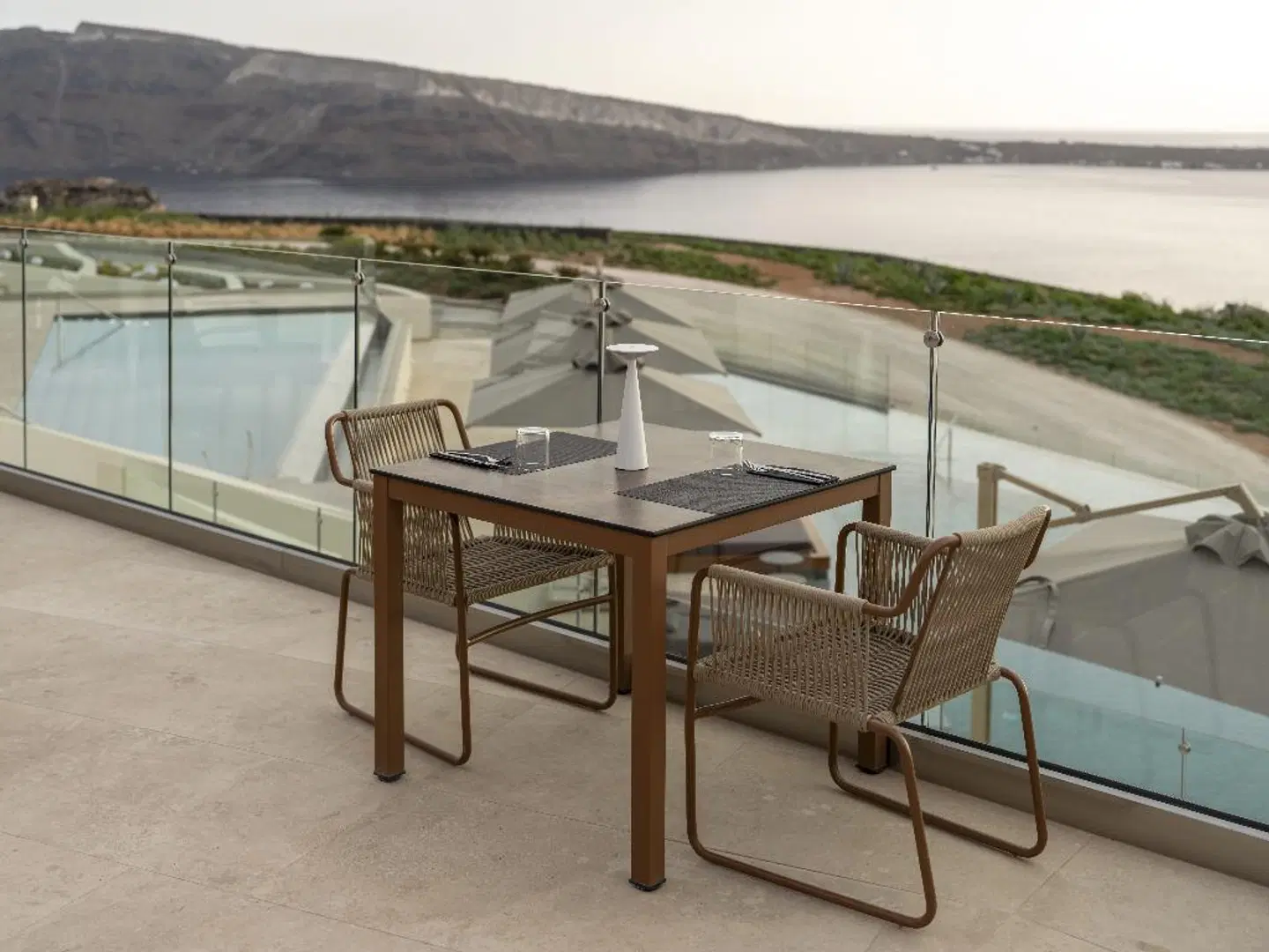 Santo Mine Oia Suites Terrasse