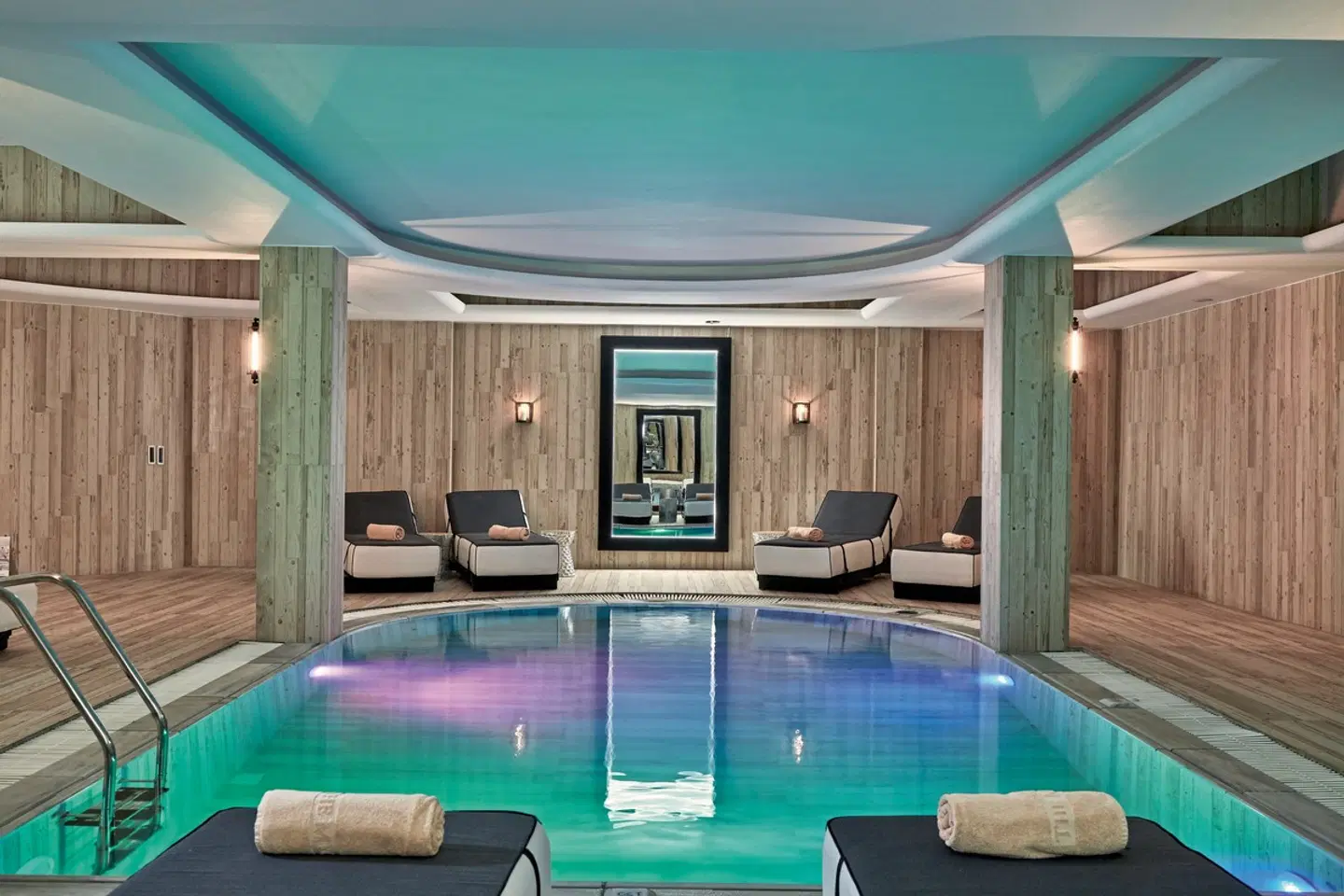 Myconian Imperial Resort Hallenbad