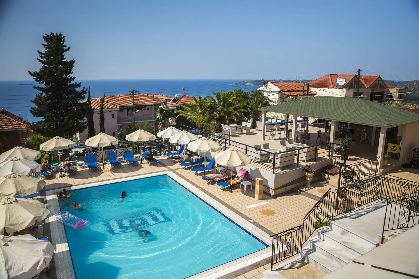 Saoulas Studios OUTDOOR_POOL