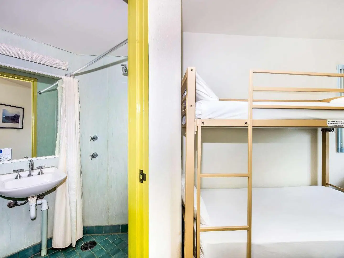 ibis budget Coffs Harbour Badezimmer