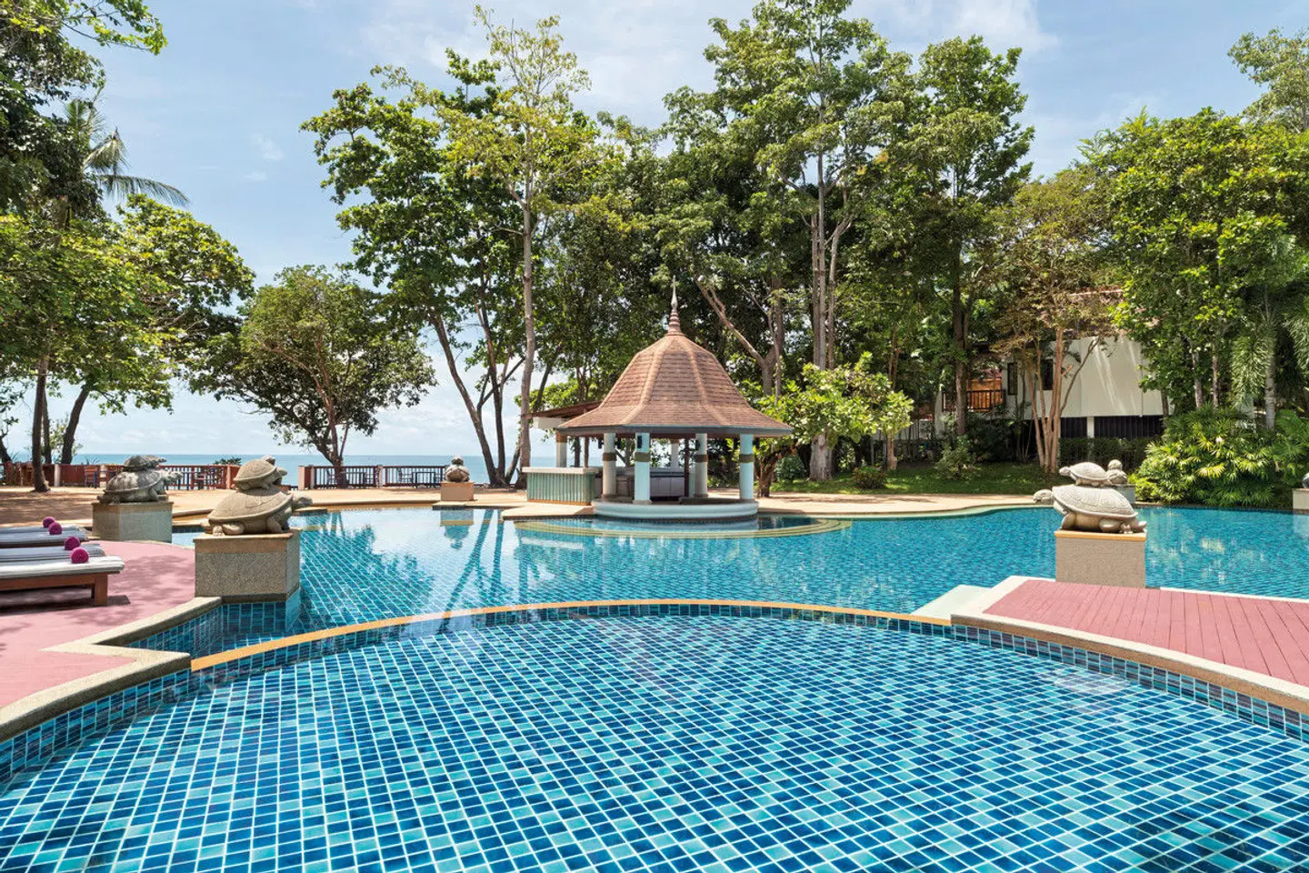 AVANI+ Koh Lanta Krabi Resort OUTDOOR_POOL