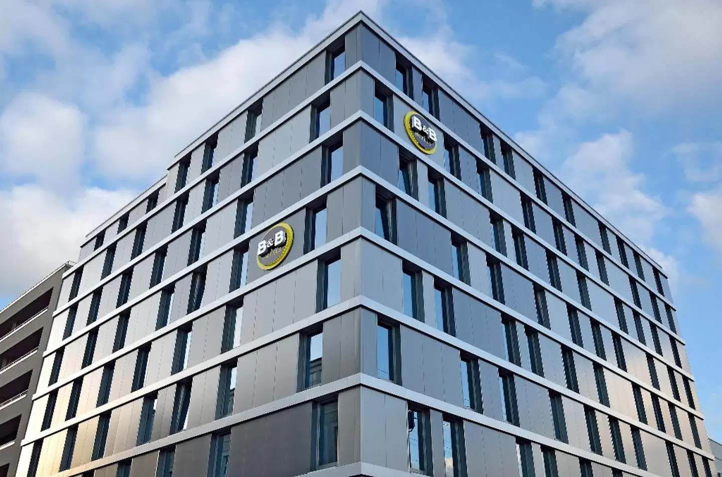 B&B HOTEL Wien-St. Marx EXTERIOR