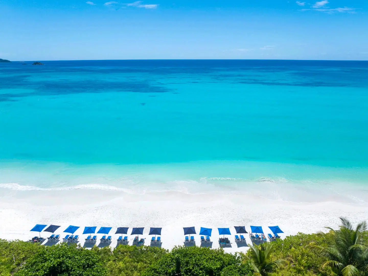 Acajou Beach Resort Strand