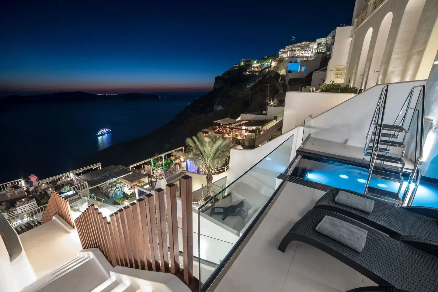 Daydream Luxury Suites Terrasse