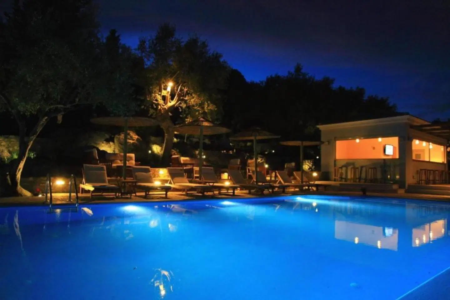 La Casa Di Nonna OUTDOOR_POOL