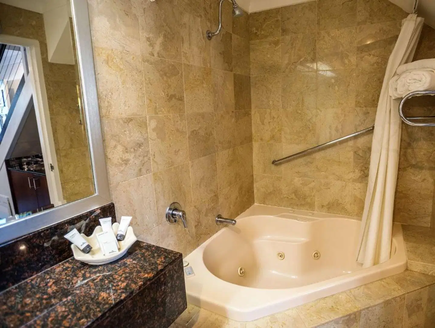 Best Western Plus Goulburn Badezimmer