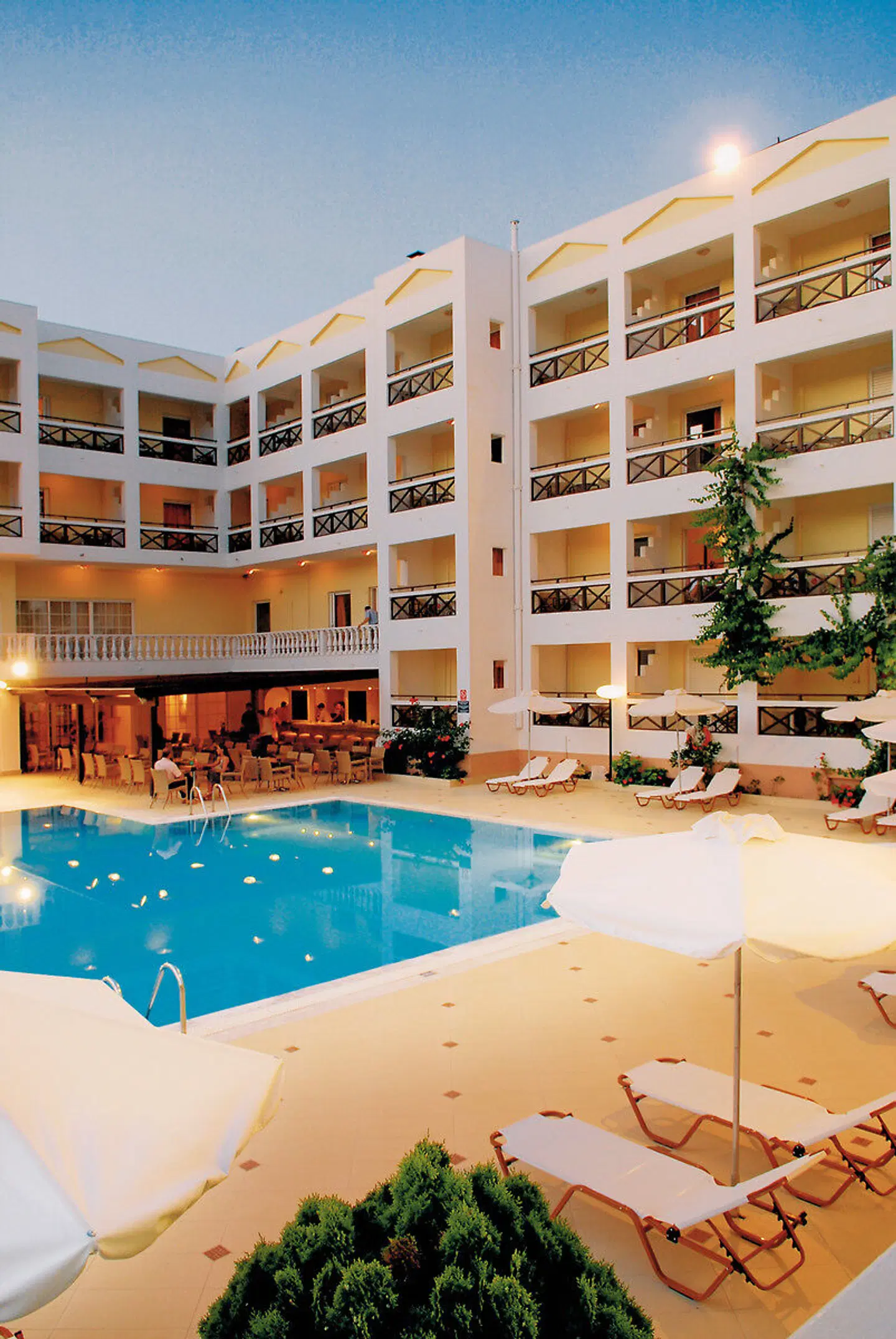 Hersonissos Palace OUTDOOR_POOL
