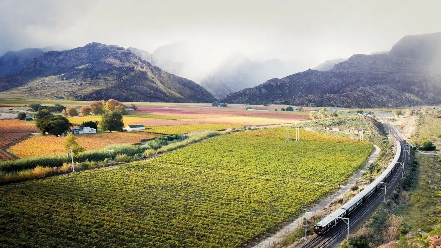 Rovos Rail - The Pride of Africa LANDSCAPE