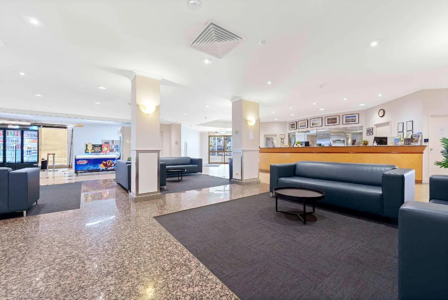 Comfort Inn & Suites Goodearth Perth LOUNGE_LOBBY