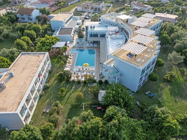 Nasos Hotel & Resort EXTERIOR