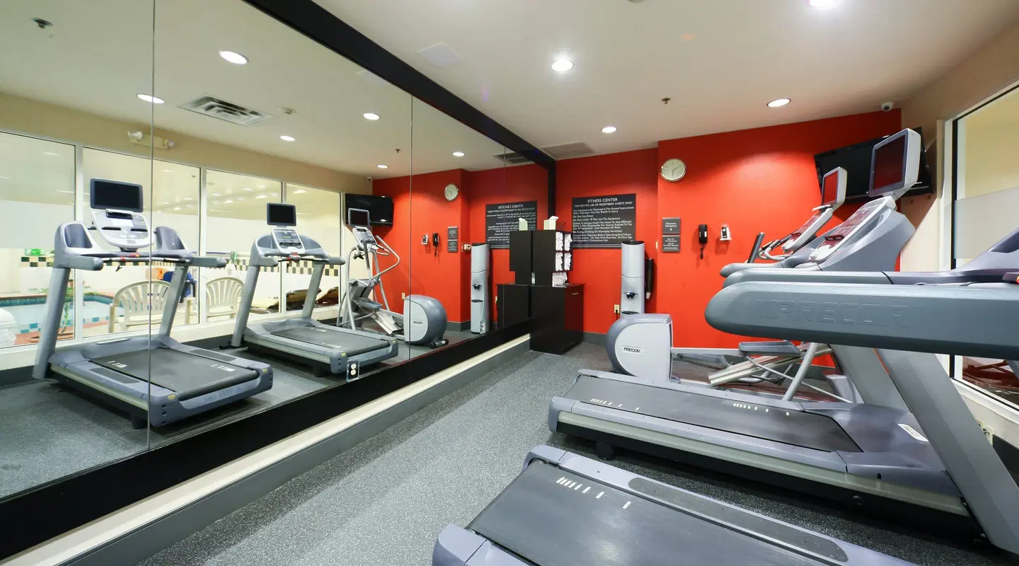 Hilton Garden Inn Secaucus/Meadowlands SPORTS_AND_LEISURE