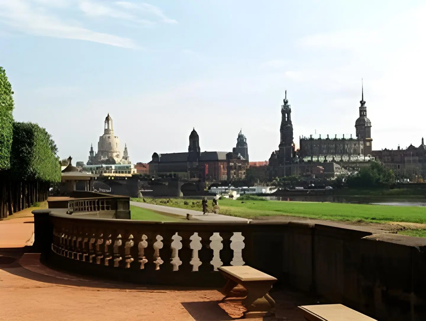 Best Western Macrander Hotel Dresden Terrasse