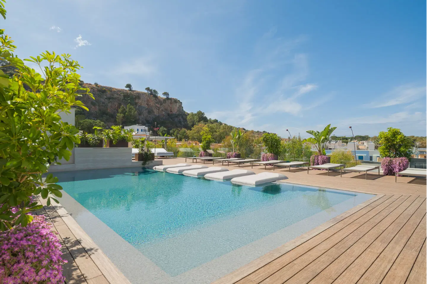 San Vito Resort OUTDOOR_POOL