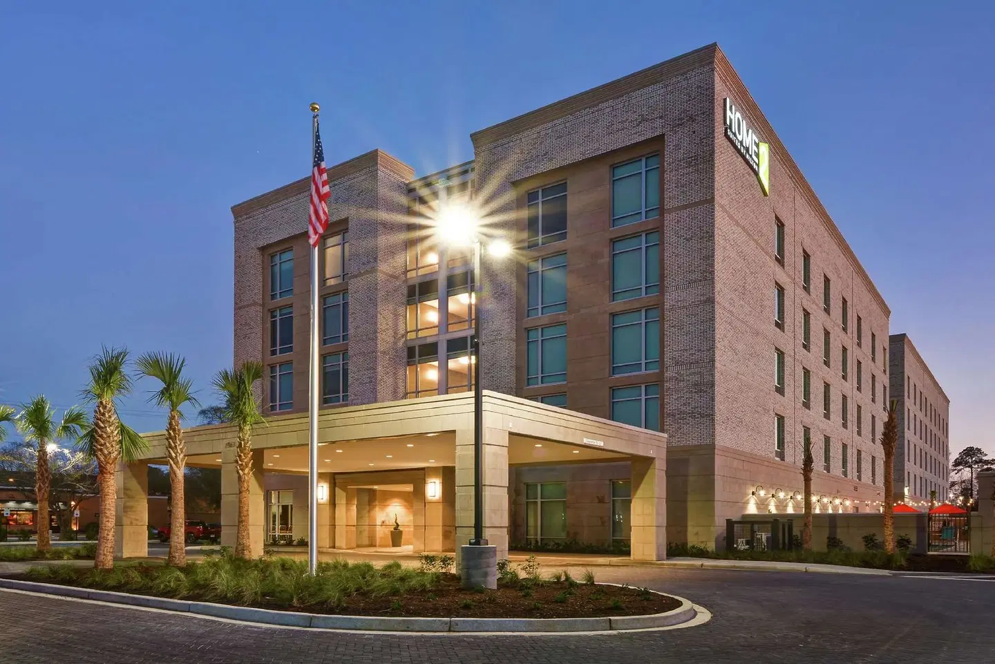 Home2 Suites by Hilton Charleston West Ashley EXTERIOR