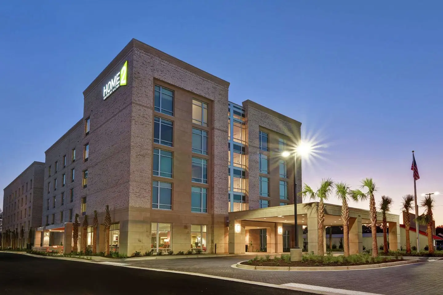 Home2 Suites by Hilton Charleston West Ashley EXTERIOR