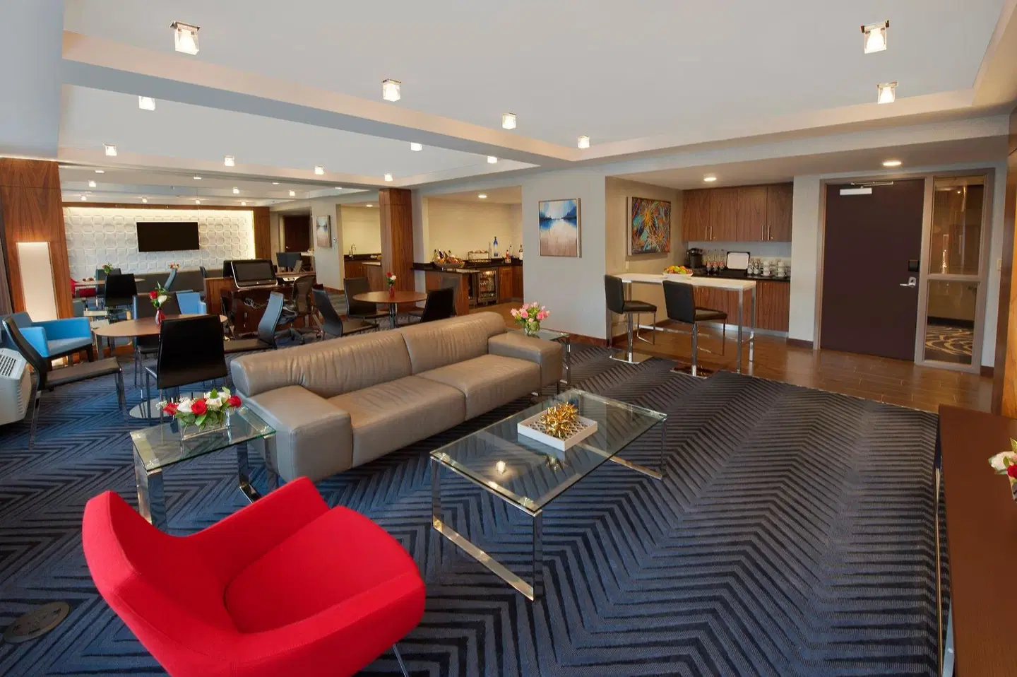 Crowne Plaza Princeton by IHG LOUNGE_LOBBY