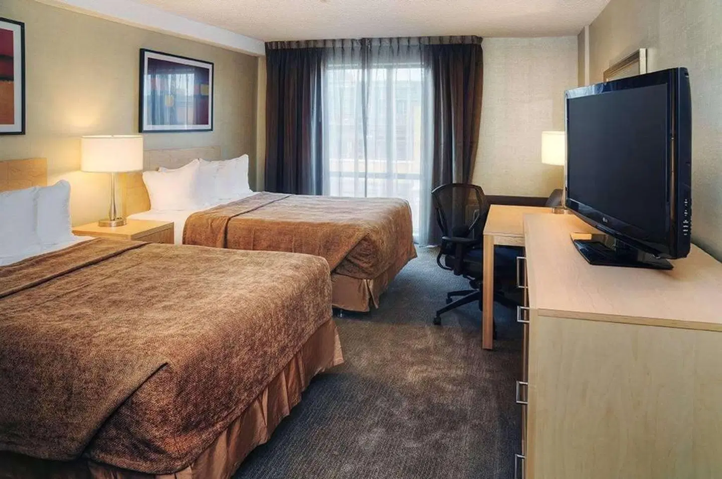 Quality Hotel Montreal East ROOM_EXAMPLE