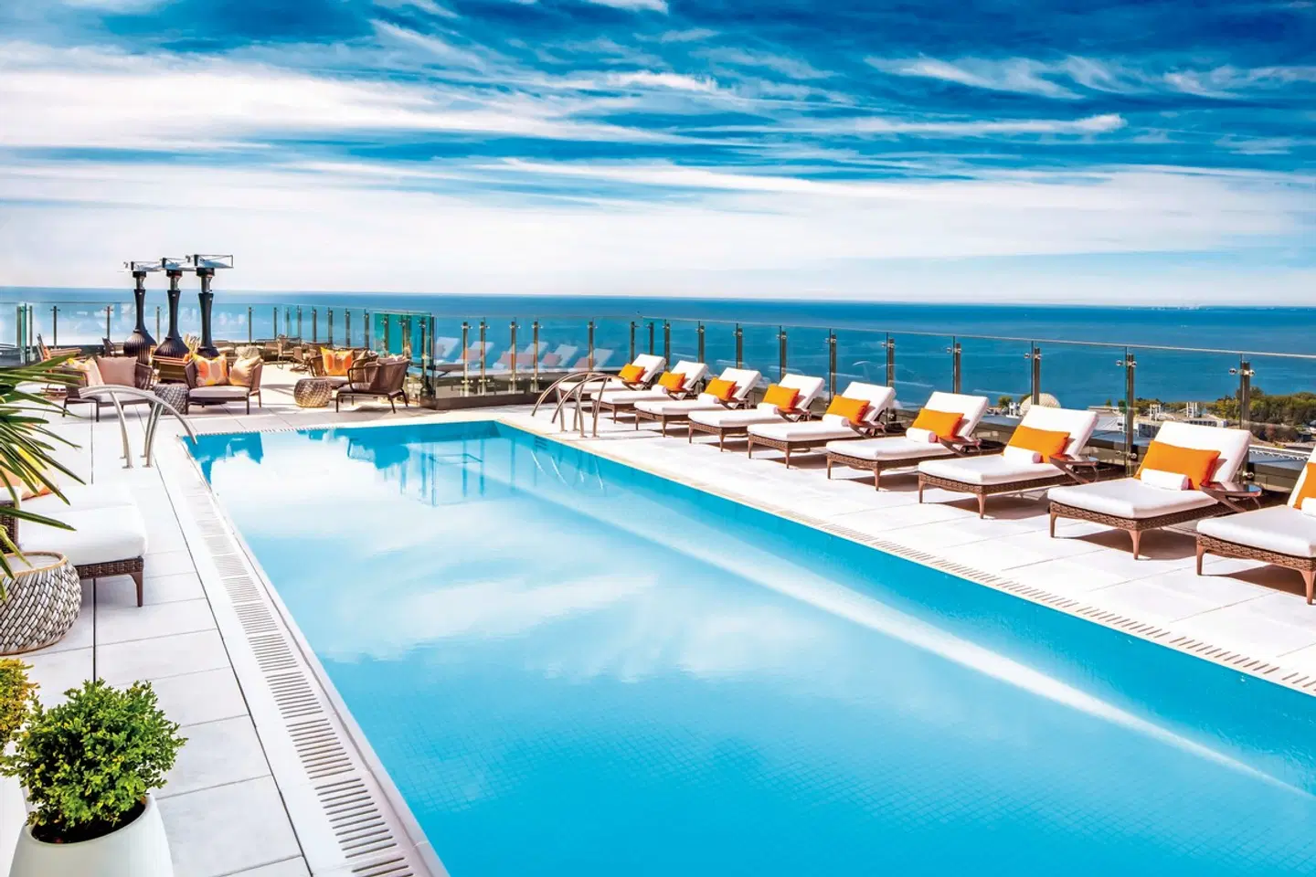 Hotel X Toronto by Library Hotel Collection OUTDOOR_POOL