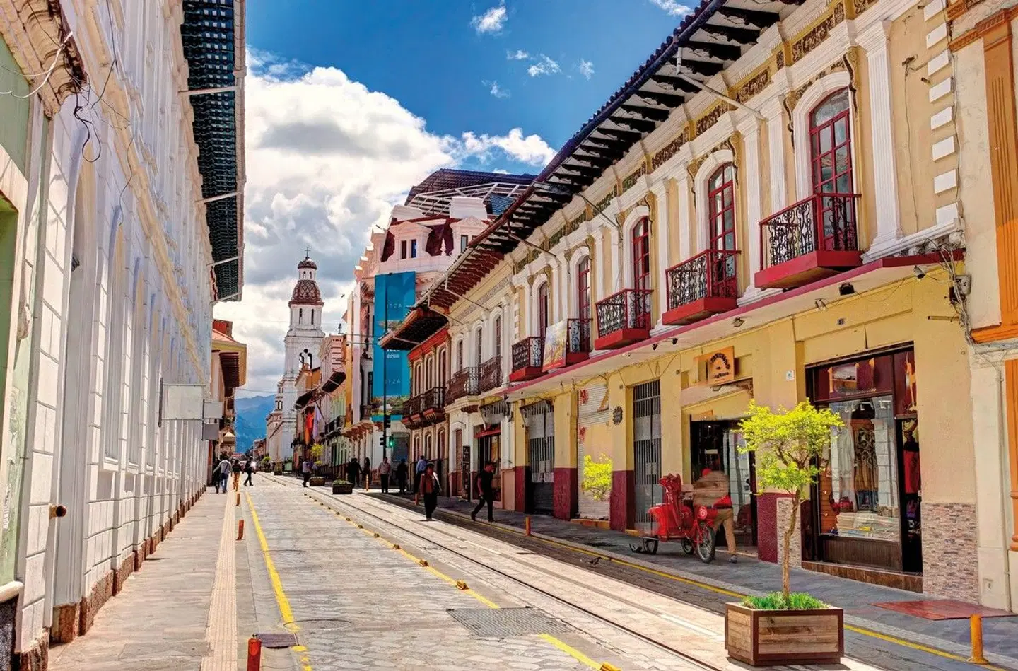 Ecuador auténtico EXTERIOR