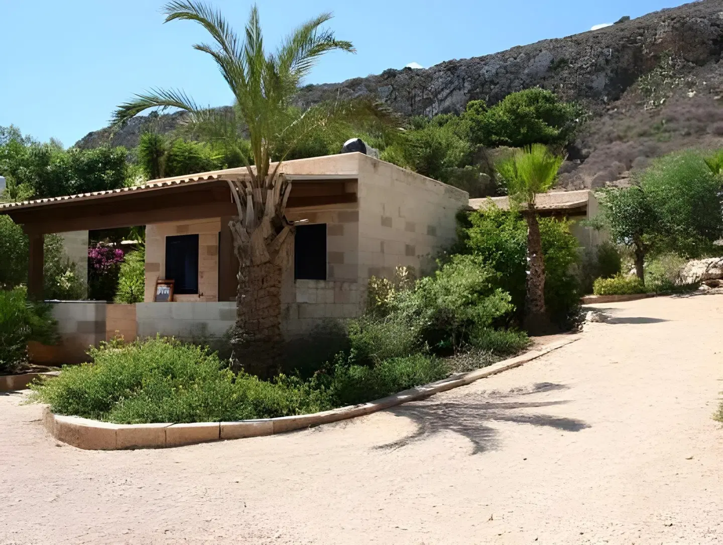 Miramare Residence EXTERIOR