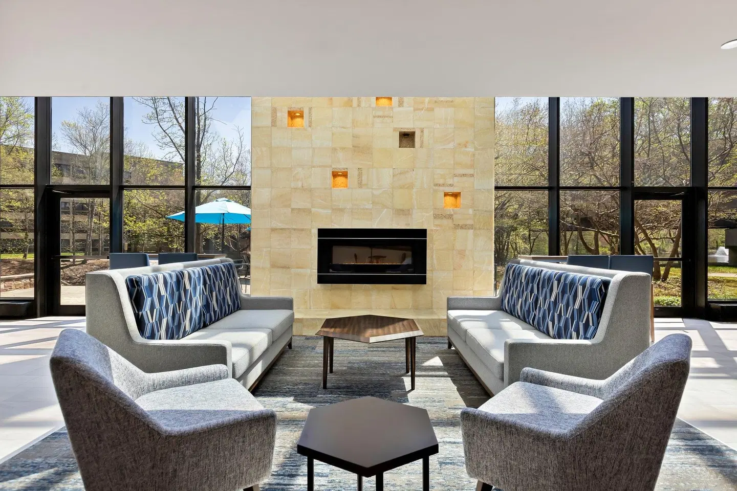 Holiday Inn Express Princeton Southeast by IHG LOUNGE_LOBBY