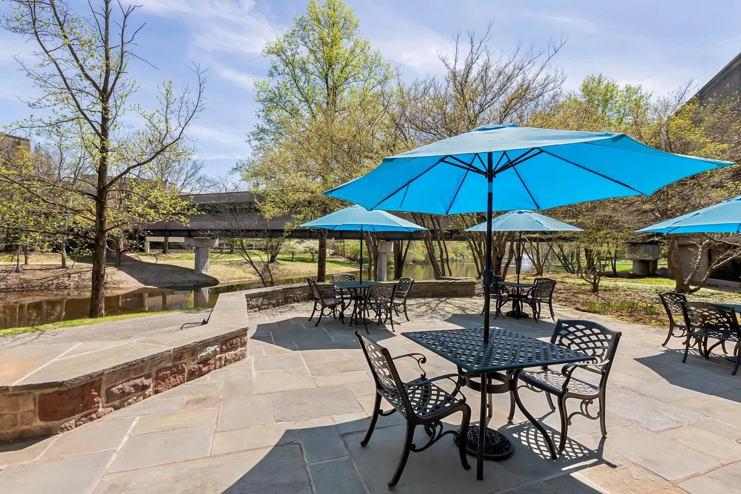 Holiday Inn Express Princeton Southeast by IHG Terrasse