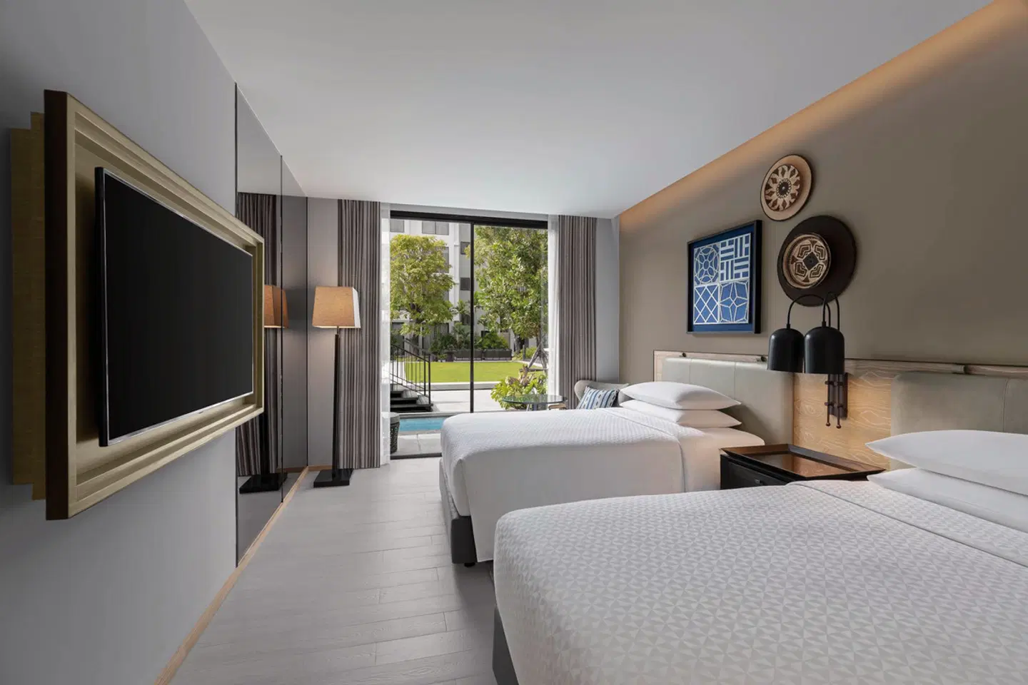 Four Points by Sheraton Phuket Patong Beach Resort ROOM_EXAMPLE