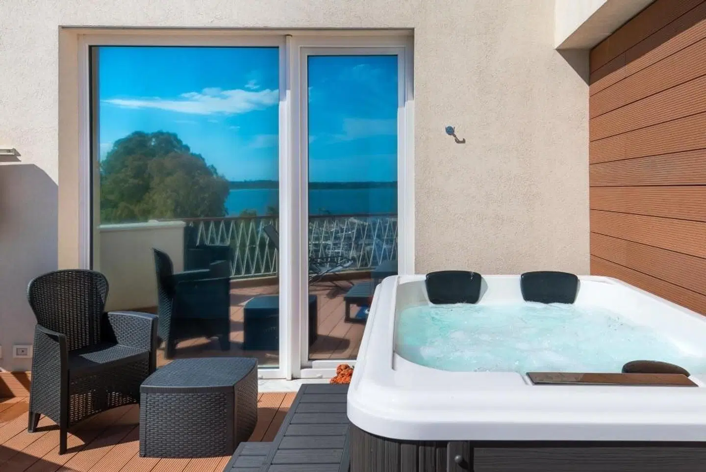Archinuè Suite & Apartments Badezimmer