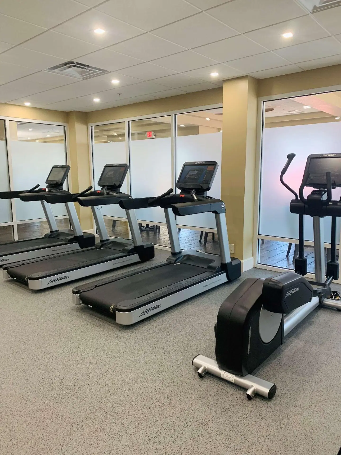 Hampton Inn Daytona Shores-Oceanfront SPORTS_AND_LEISURE