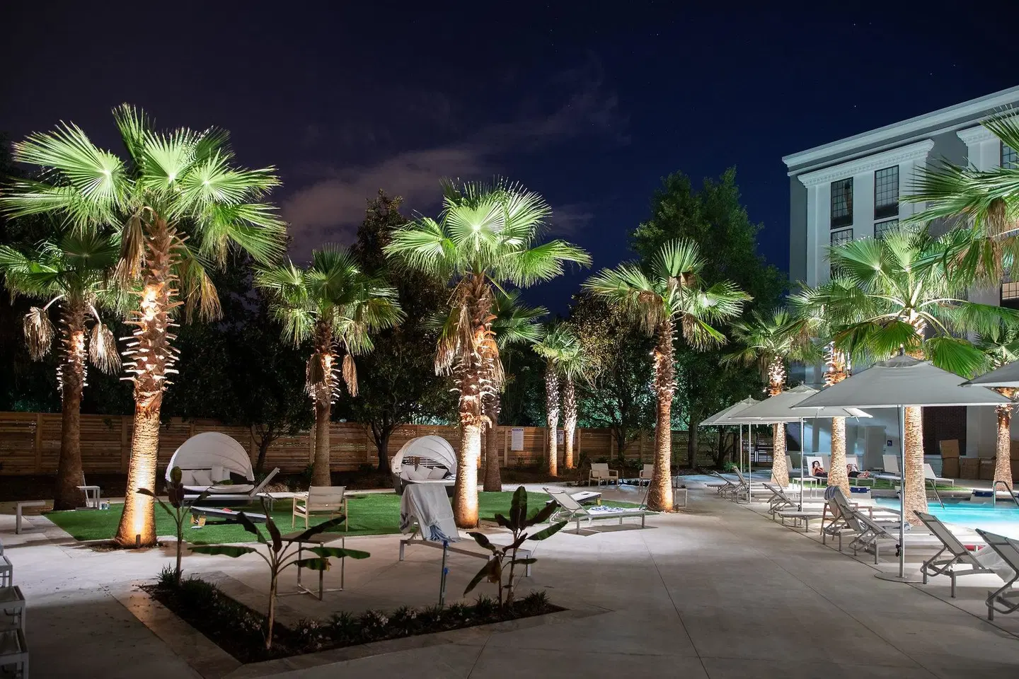 Hotel Indigo Mount Pleasant by IHG Terrasse