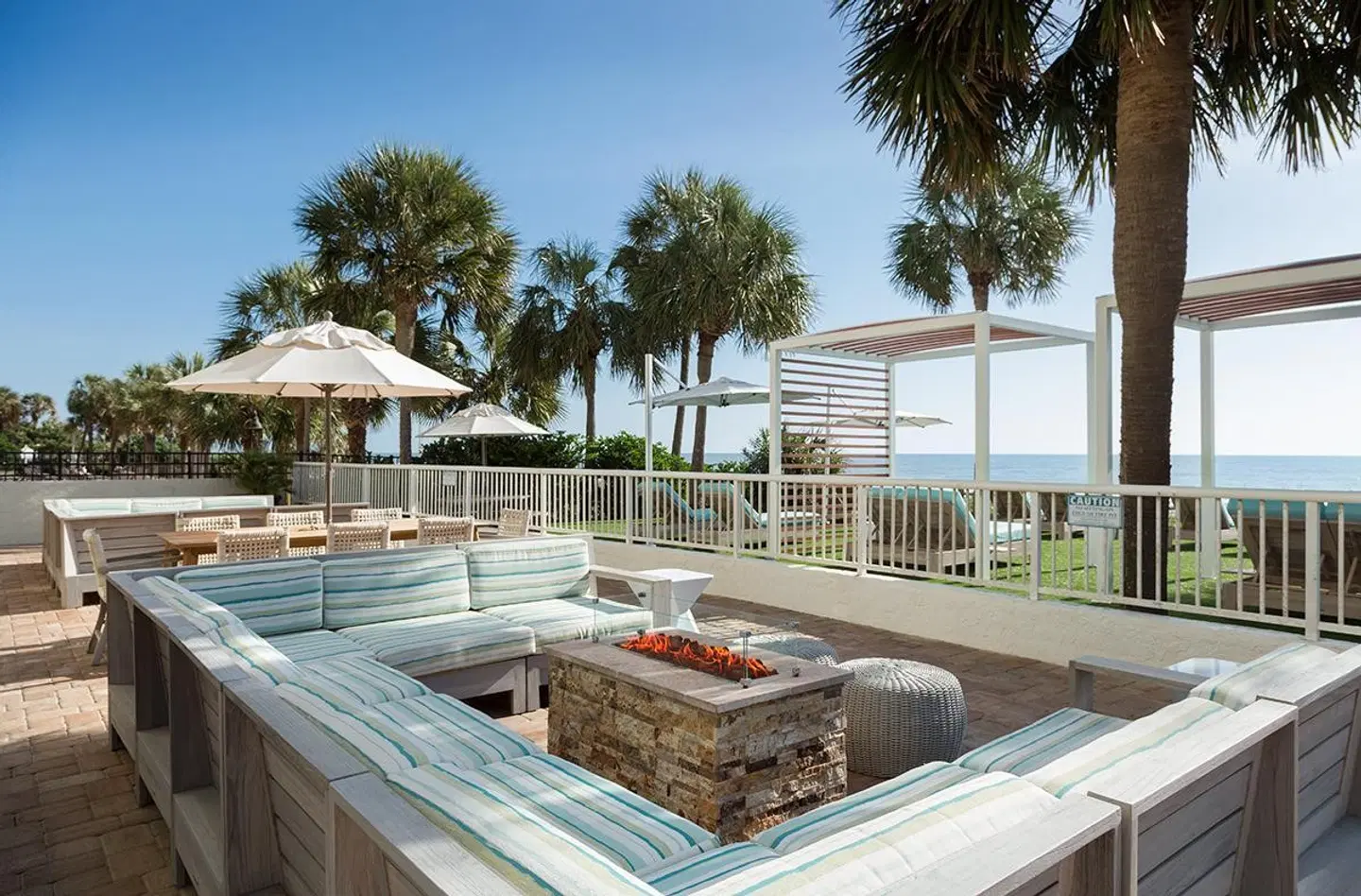 The Strand A Boutique Resort Terrasse