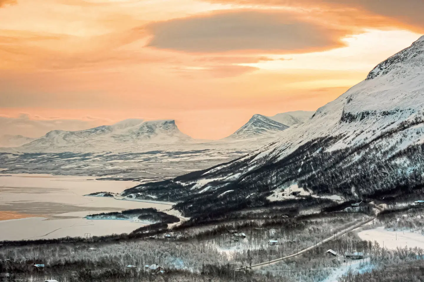 Abisko & ICEHOTEL - Das pure Nordlichtabenteuer LANDSCAPE
