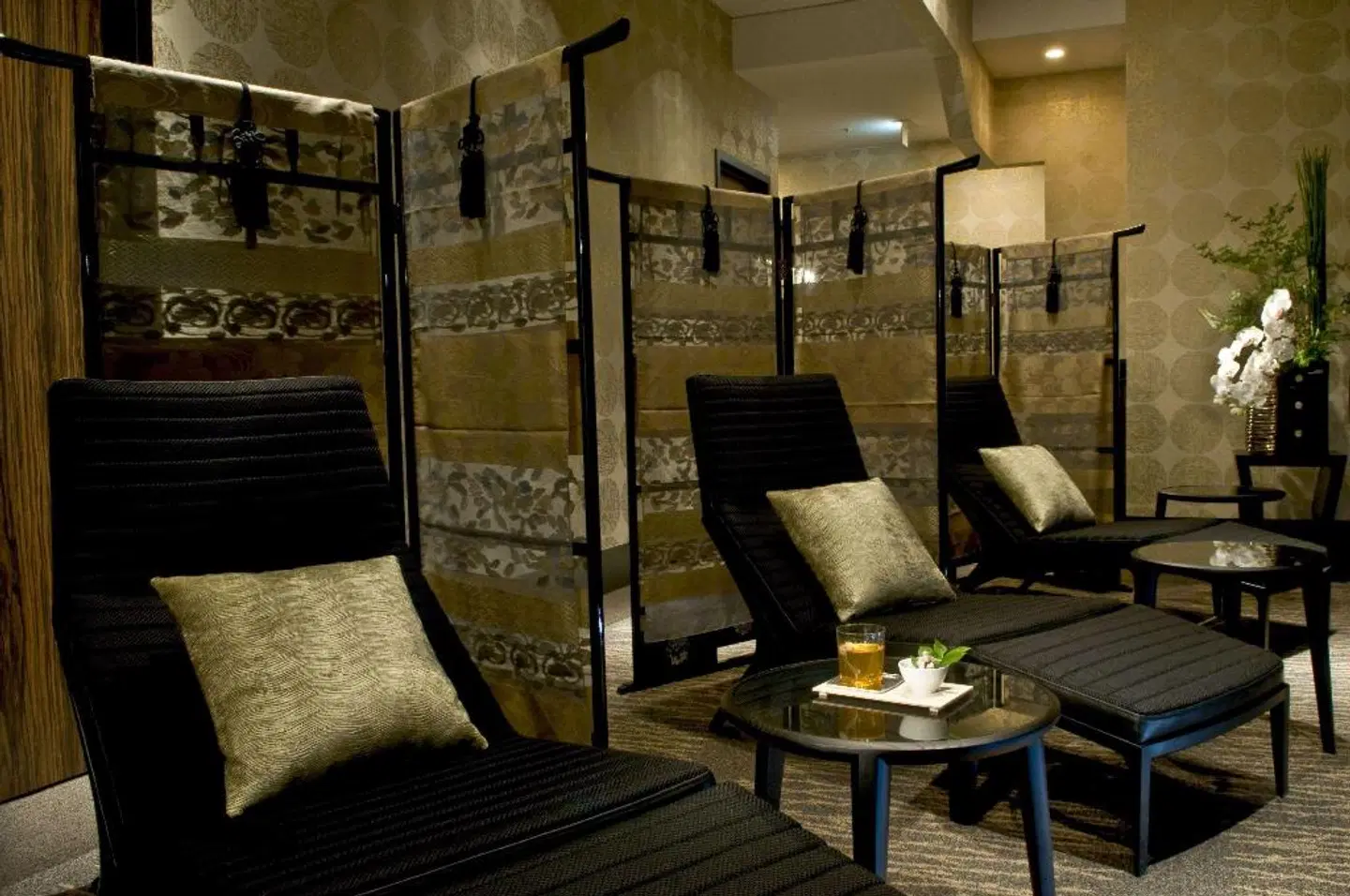 Capitol Tokyu LOUNGE_LOBBY