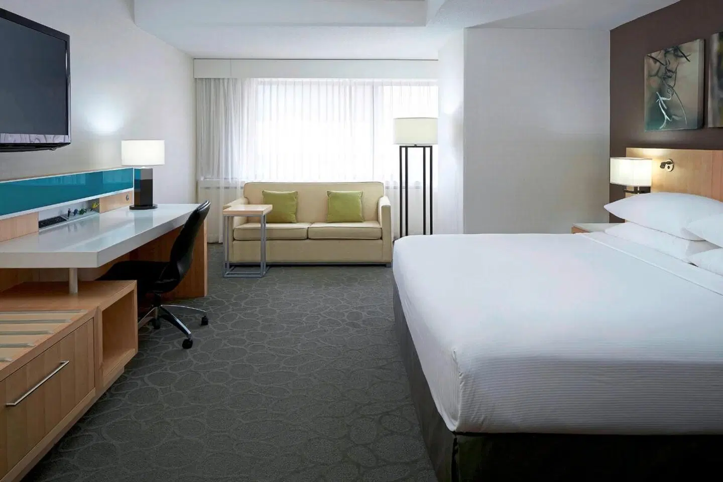 Delta Hotels by Marriott Quebec ROOM_EXAMPLE