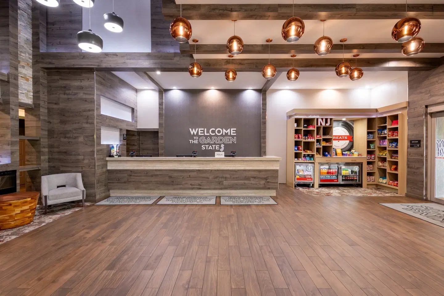 Hampton Inn & Suites Newark Airport Elizabeth LOUNGE_LOBBY