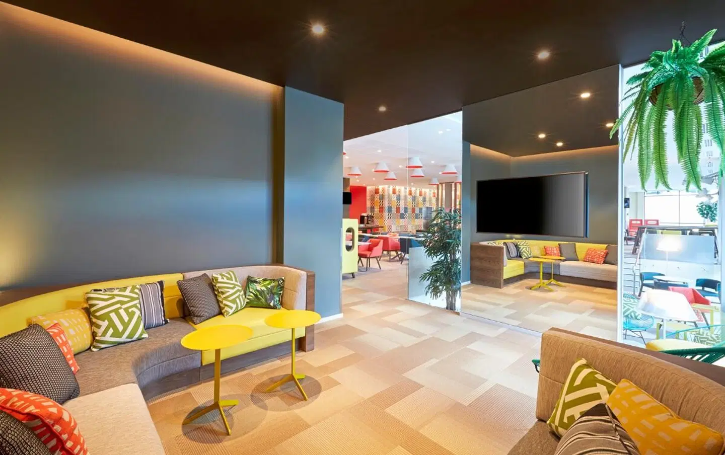 Holiday Inn Express Brisbane Central LOUNGE_LOBBY
