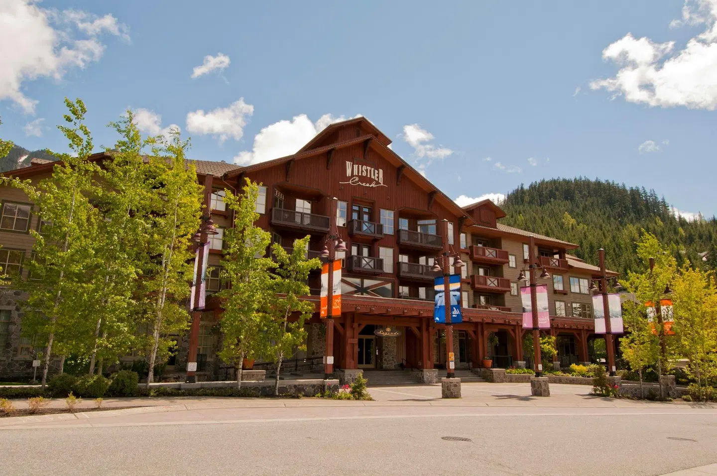 Legends EXTERIOR