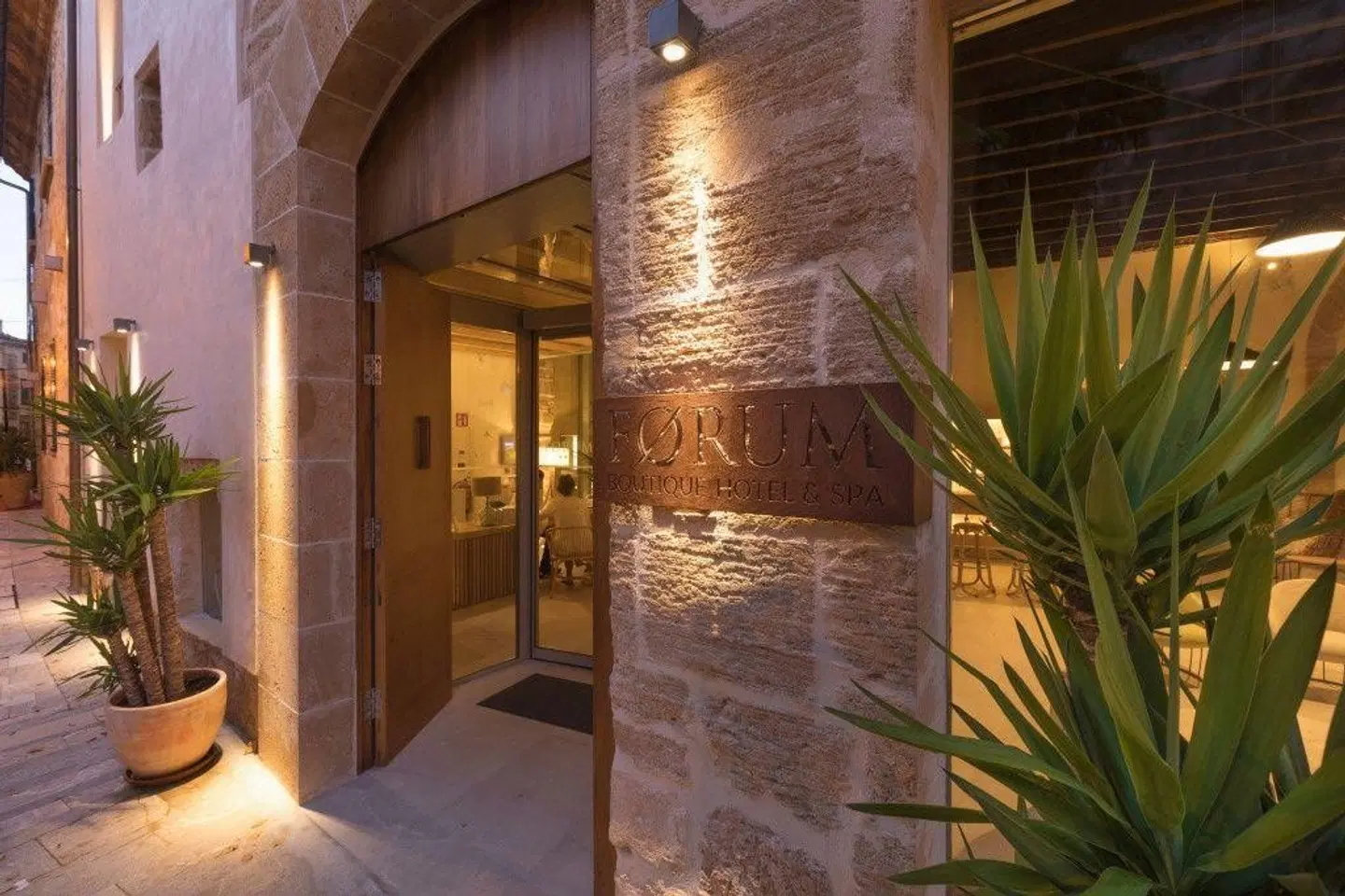 FØRUM Boutique & Spa HEALTH_BEAUTY