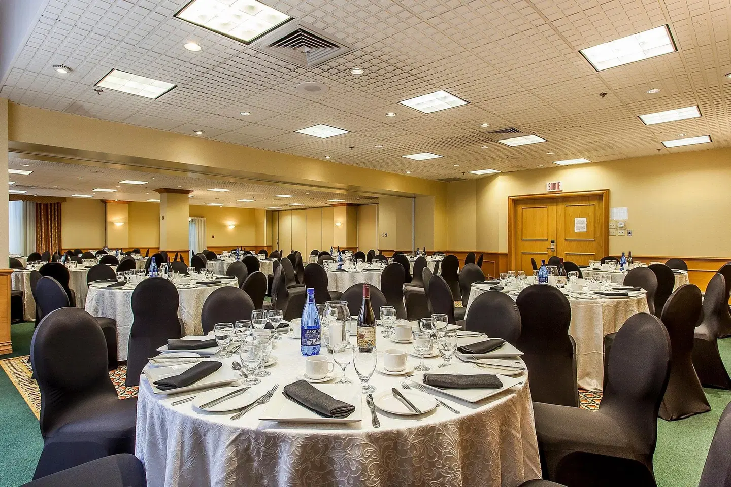Le Nouvel Hotel & Spa Konferenz