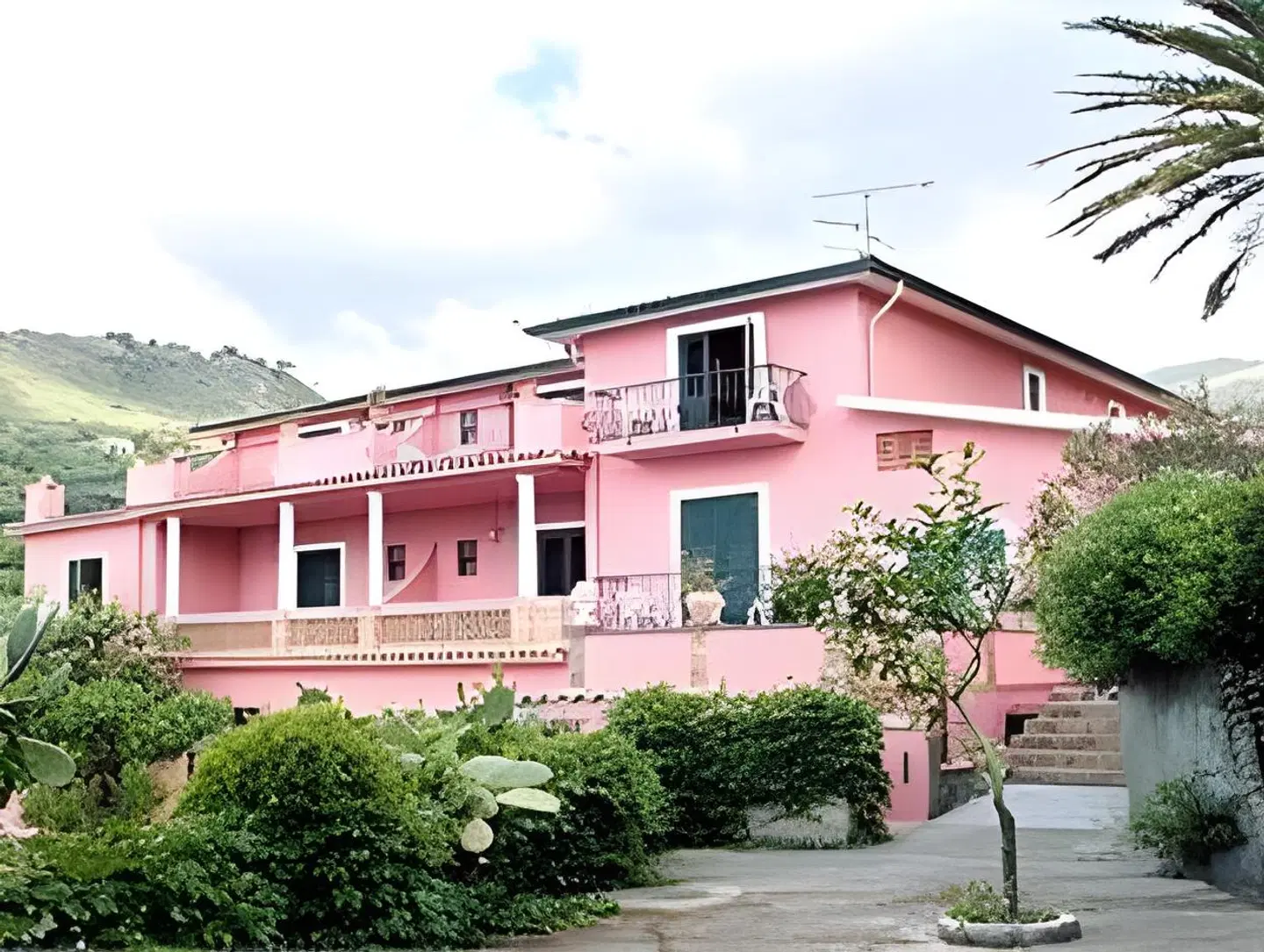 Villa Sirina EXTERIOR