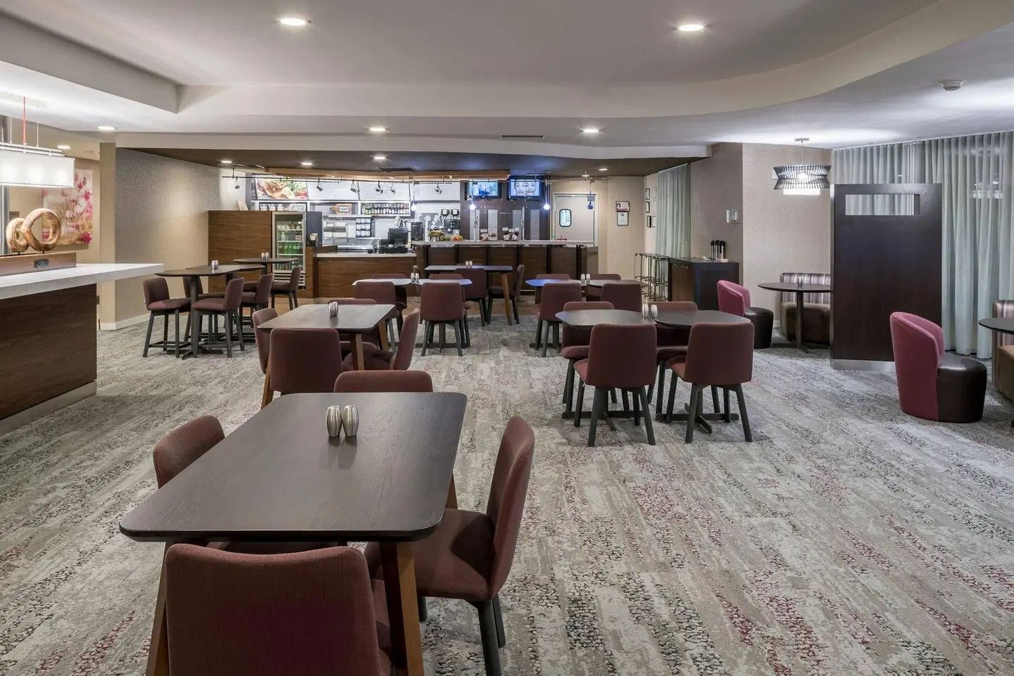 Courtyard by Marriott West Orange Restaurant